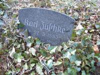 Grabstein für Karl Zuschke auf dem Friedhof Plonzstraße