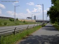 Straße Ernst-Ruska-Ufer an der AS Adlershof