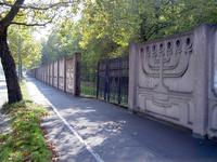 Friedhofsmauer vom Friedhof der Jüdischen Gemeinde in Weißensee