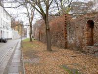 Berliner Stadtmauer an der Waisenstraße im Klosterviertel