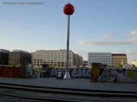 Kreuzberg Gröbenufer Rote Signalkugel