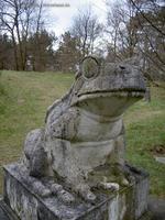 Froschdenkmal am Löcknitztalwanderweg