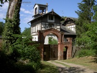 Hangelsberg alte Villa Fachwerkhaus mit Tor und Turm