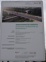 Marzahner Brücken Bauschild