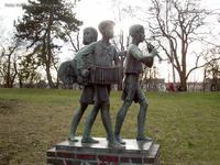 Skulptur Musizierende Kinder in der Parkaue in Lichtenberg