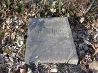 Grabstein für Muttchen auf dem Friedhof Plonzstraße