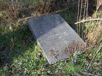 Grabstein für Wenzlaff auf dem Friedhof Plonzstraße