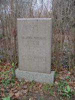 Grabstein für Pötzsch auf dem Friedhof Plonzstraße