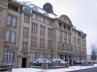 Vorstands- und Verwaltungsgebäude