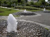 Springbrunnen im Rosengarten im Westpark in München