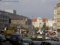 Hermannplatz mit Karstadt am Hermannplatz