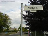 Straßenschild Straße 15 im Industriegebiet Lichtenberg
